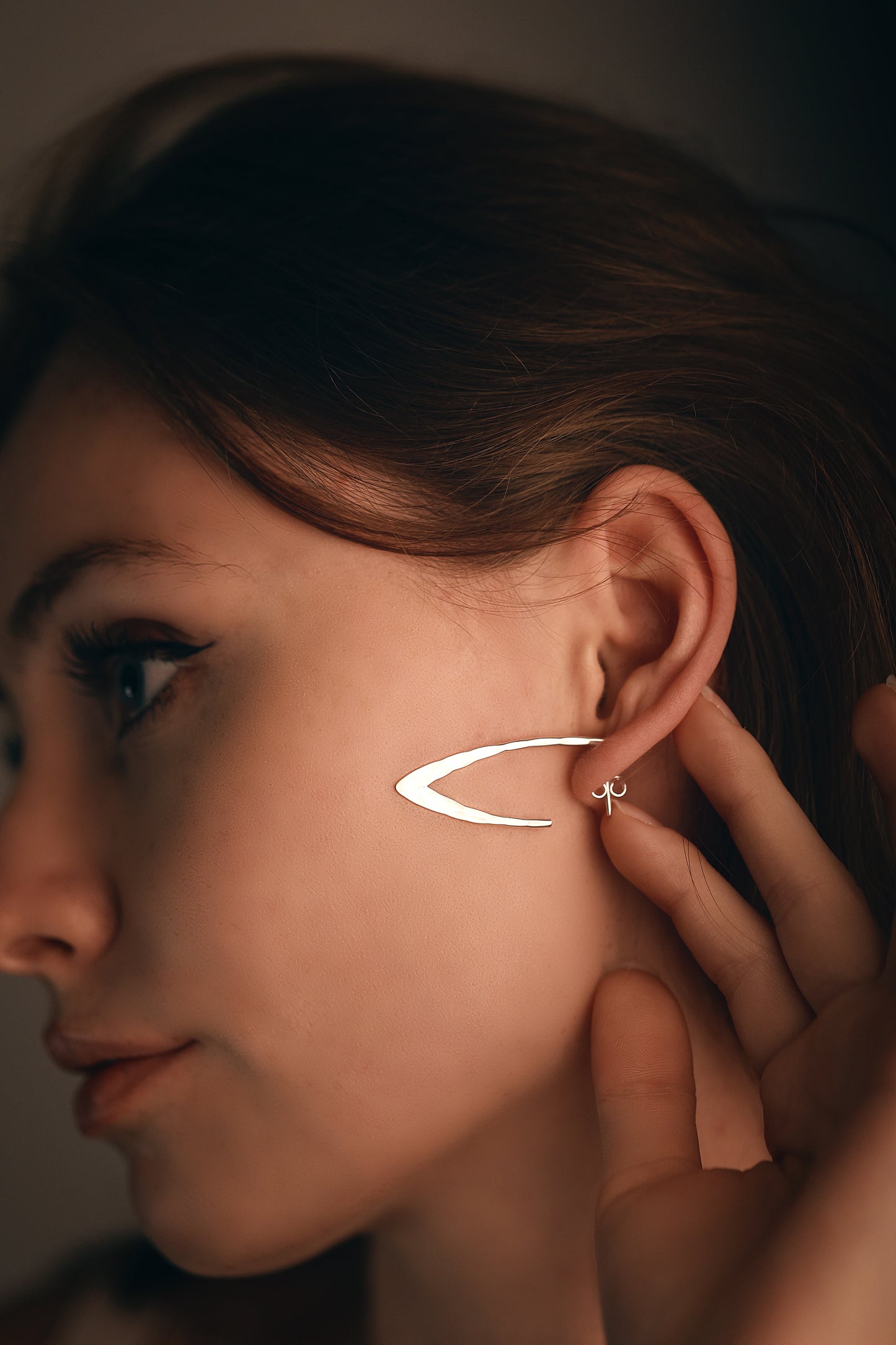 V Hoop - agsb contemporary jewellery