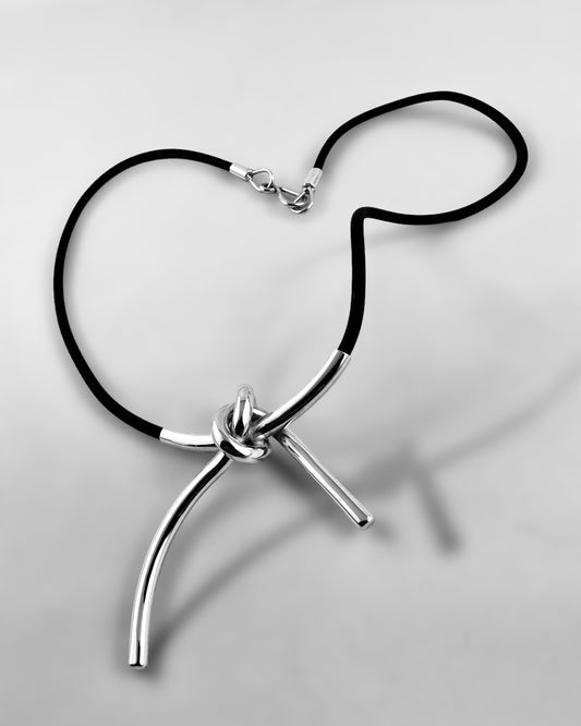 Knots Silver-Rubber Short Necklace