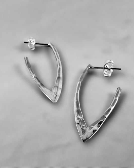V Hoop - agsb contemporary jewellery