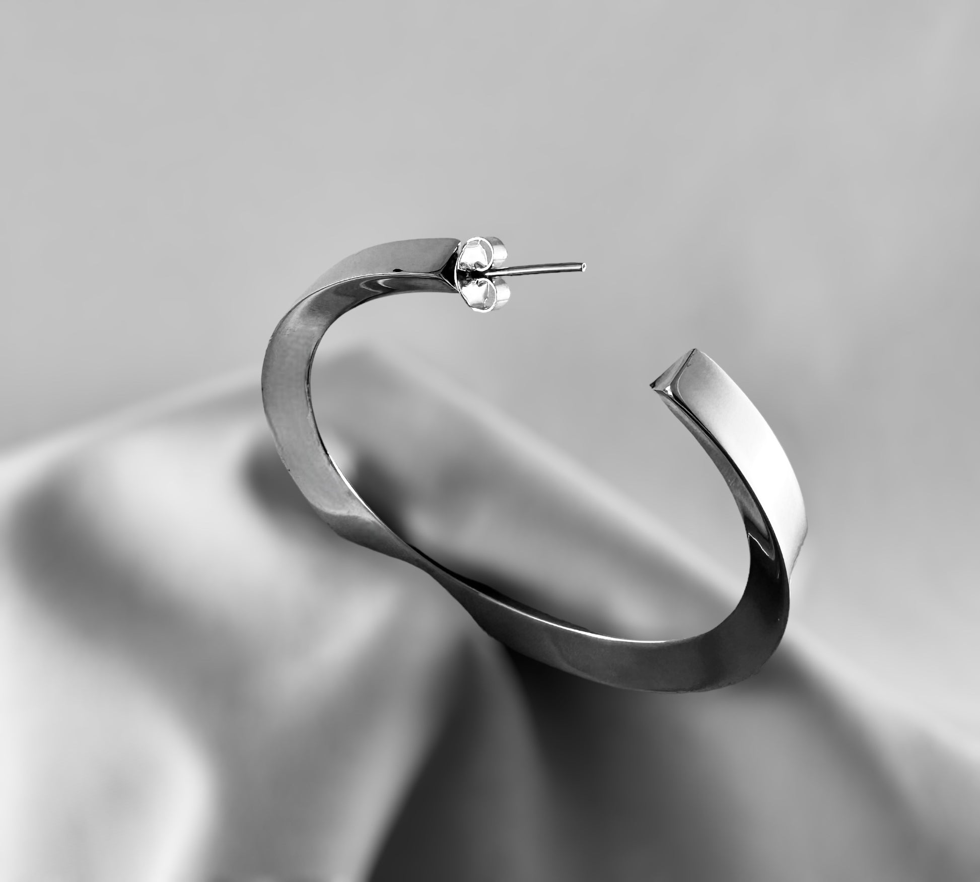 Hula-Hoop Tapered - agsb contemporary jewellery