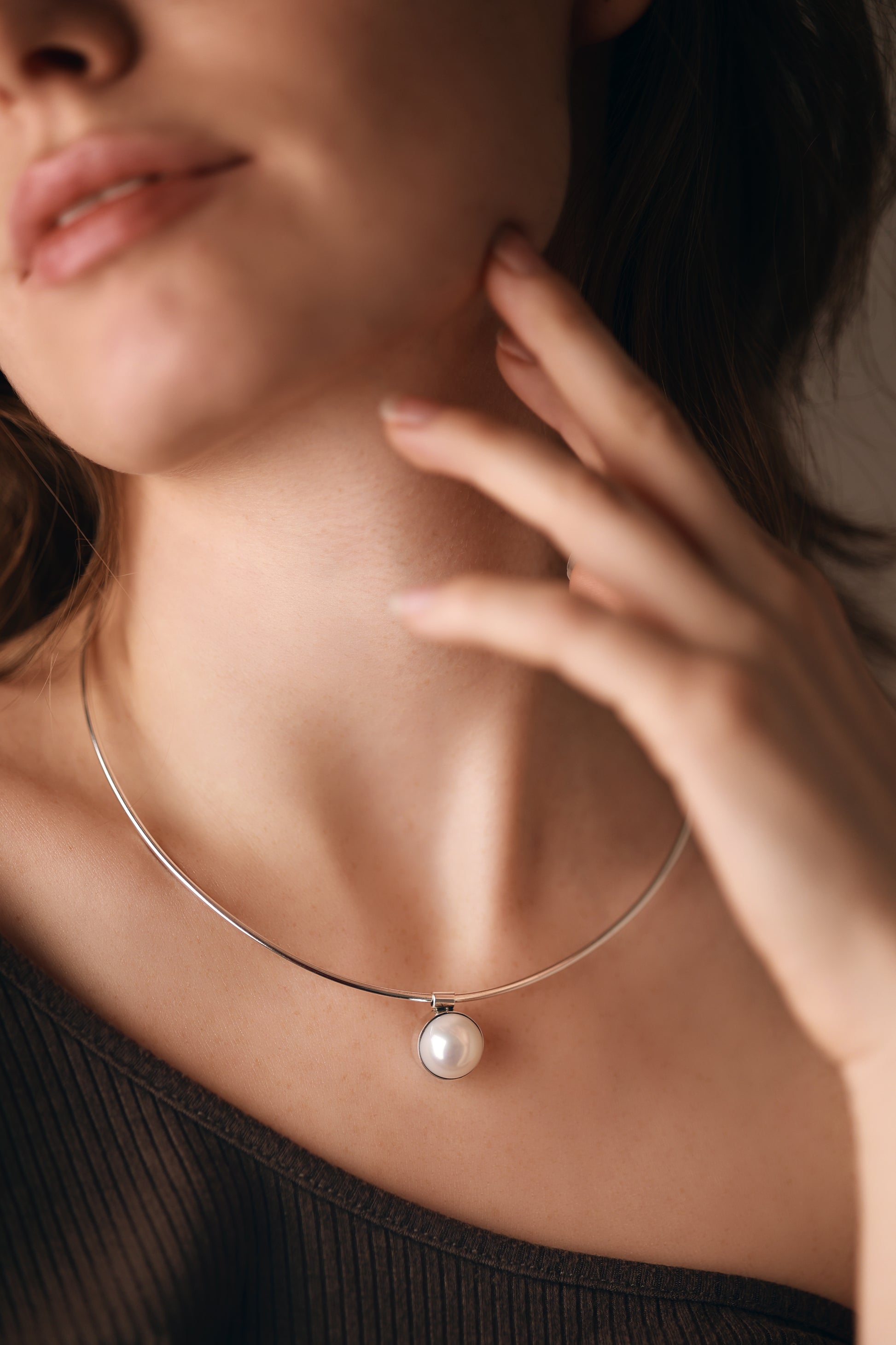 Wish Natural Big Pearl + Silver Chocker - agsb contemporary jewellery