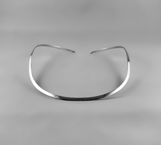 Simple Everyday Silver Chocker - agsb contemporary jewellery
