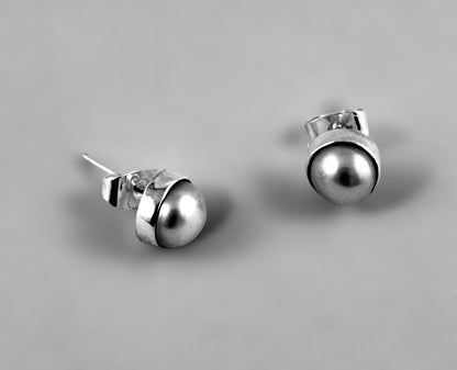 Pearl on Silver earrings - agsb contemporary jewellery
