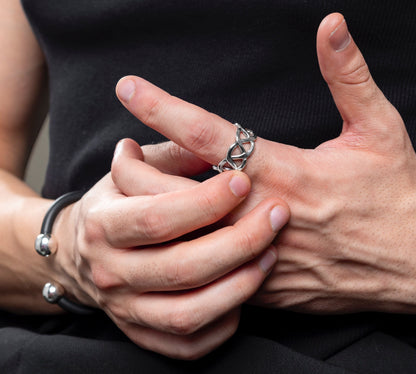 Palm - agsb contemporary jewellery