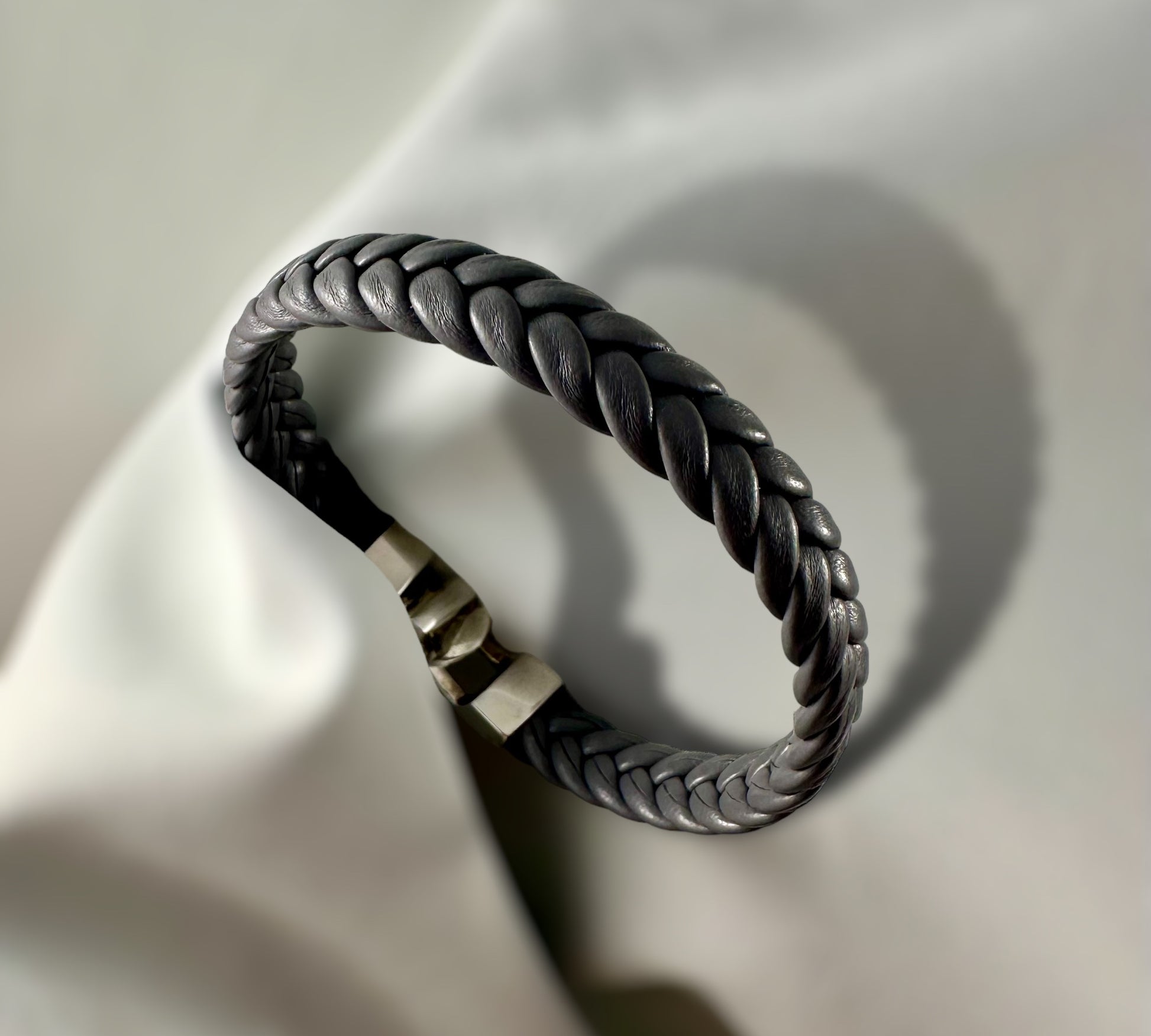 Leather, braids & Silver - agsb contemporary jewellery