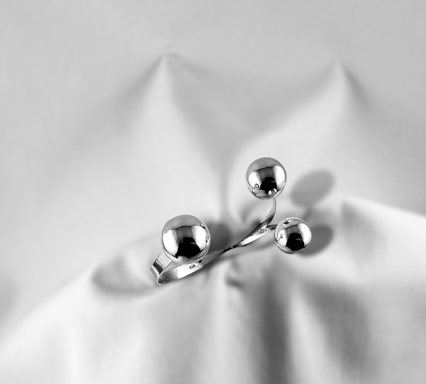 Status Bracelet - agsb contemporary jewellery