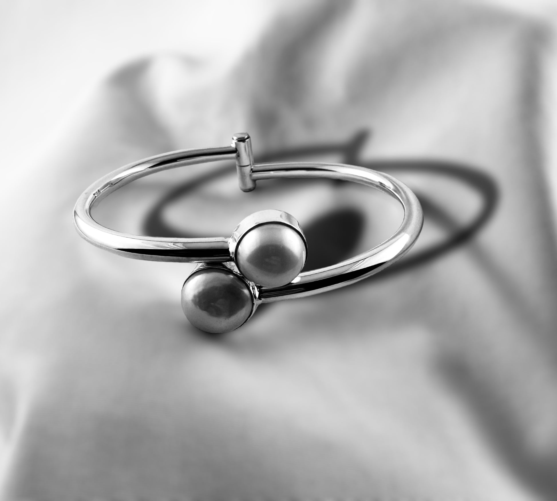 Spirit Harmony Pearl Br - agsb contemporary jewellery