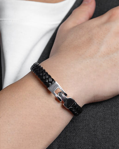 Leather, braids & Silver - agsb contemporary jewellery