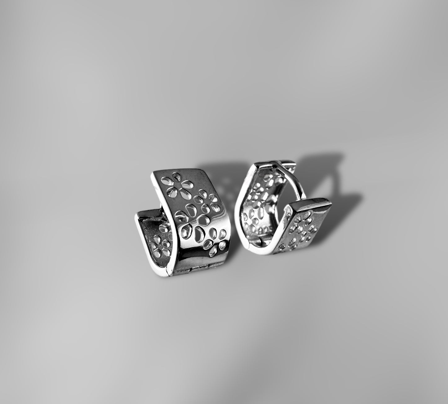 Flower Huggies - agsb contemporary jewellery