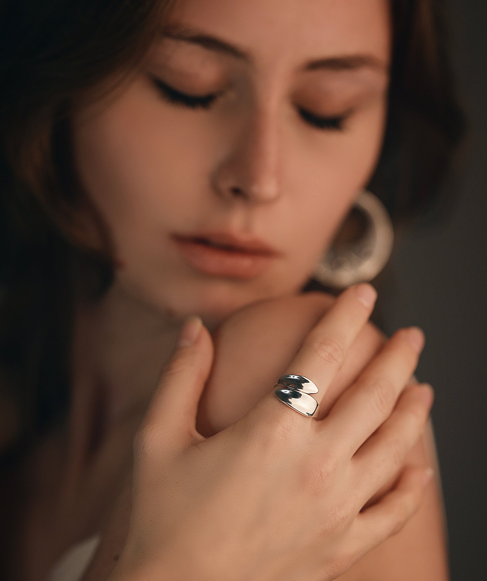 Hug - agsb contemporary jewellery