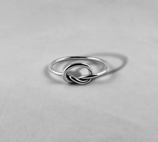 Knot Ring - agsb contemporary jewellery