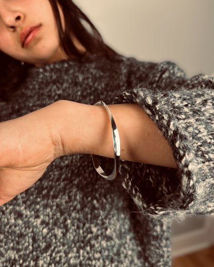 Wind Silver Bangle - agsb contemporary jewellery